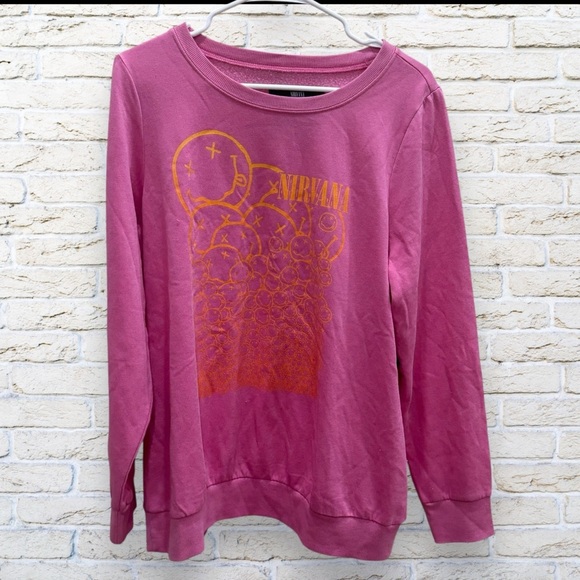 NWT Torrid NIRVANA Pink Graphic Sweatshirt Relaxed Crew Neck Size 0 Large 12 - Picture 1 of 7